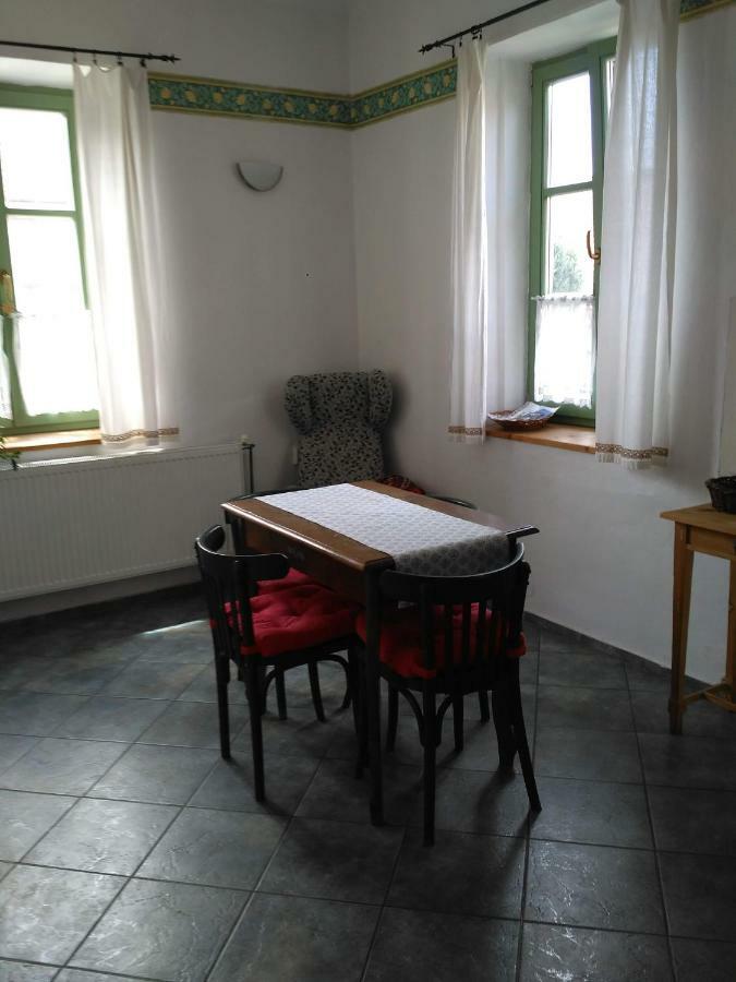 Penzion U Slunicka Mikulov Bagian luar foto
